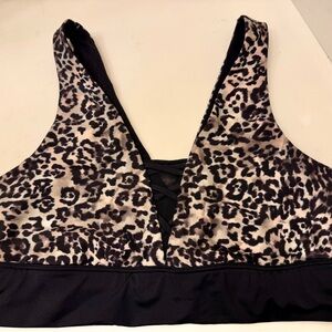 Jessica Simpson Leopard Print Sports Bra